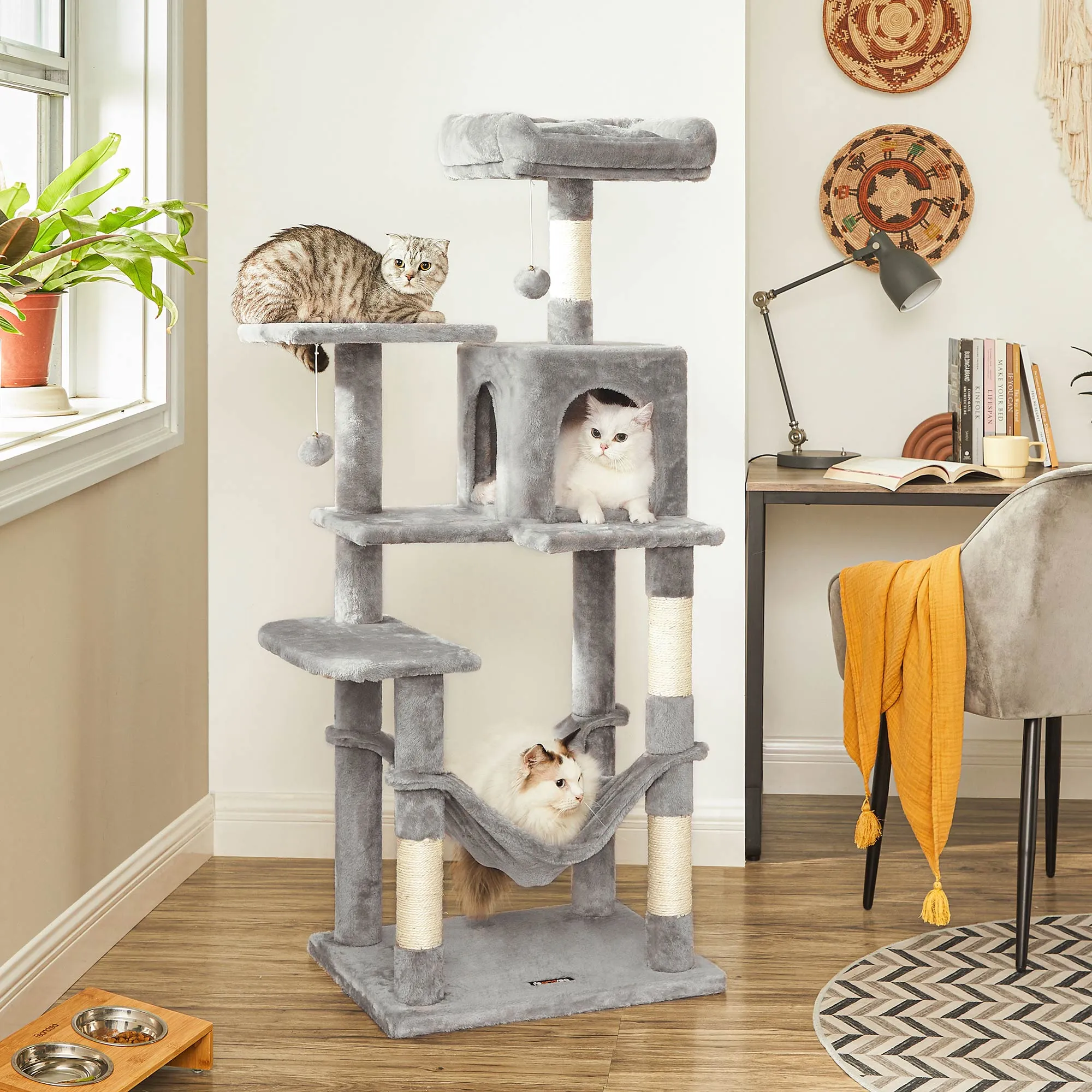 Cat Condo with Scratching Post