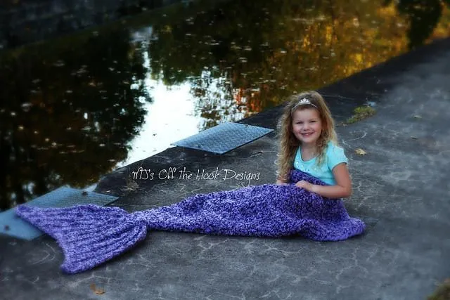 Child Mermaid Tail Blanket